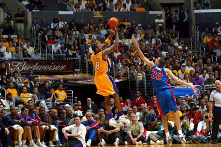 强烈对照 强烈对照