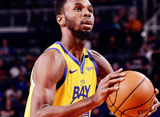 她则以高质 她则以高质